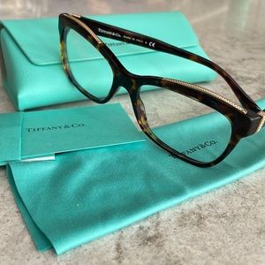 TIFFANY&CO frames.
